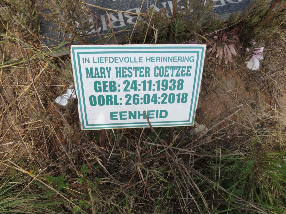 COETZEE Mary Hester 1938-2018