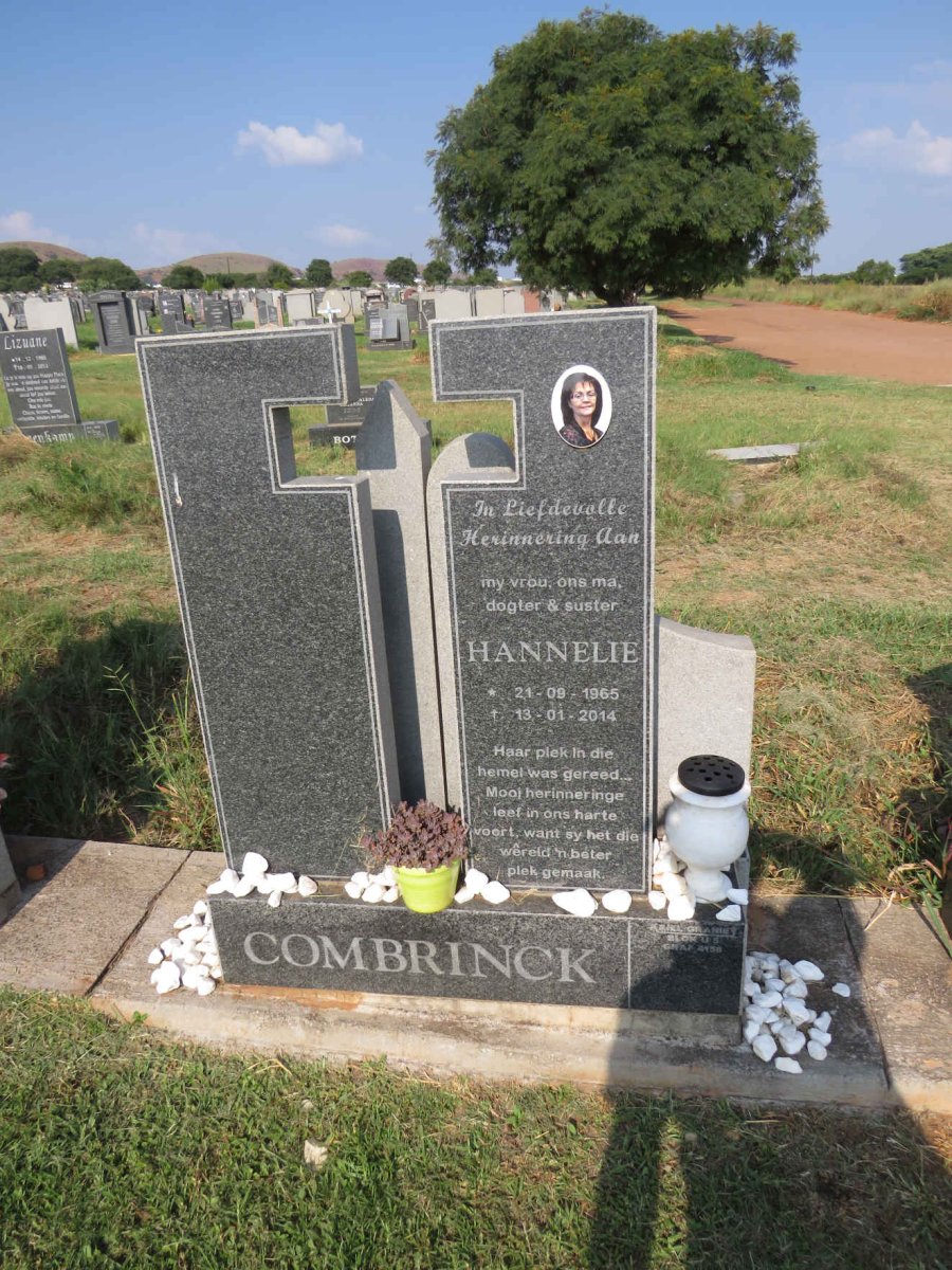 COMBRINCK Hannelie 1965-2014