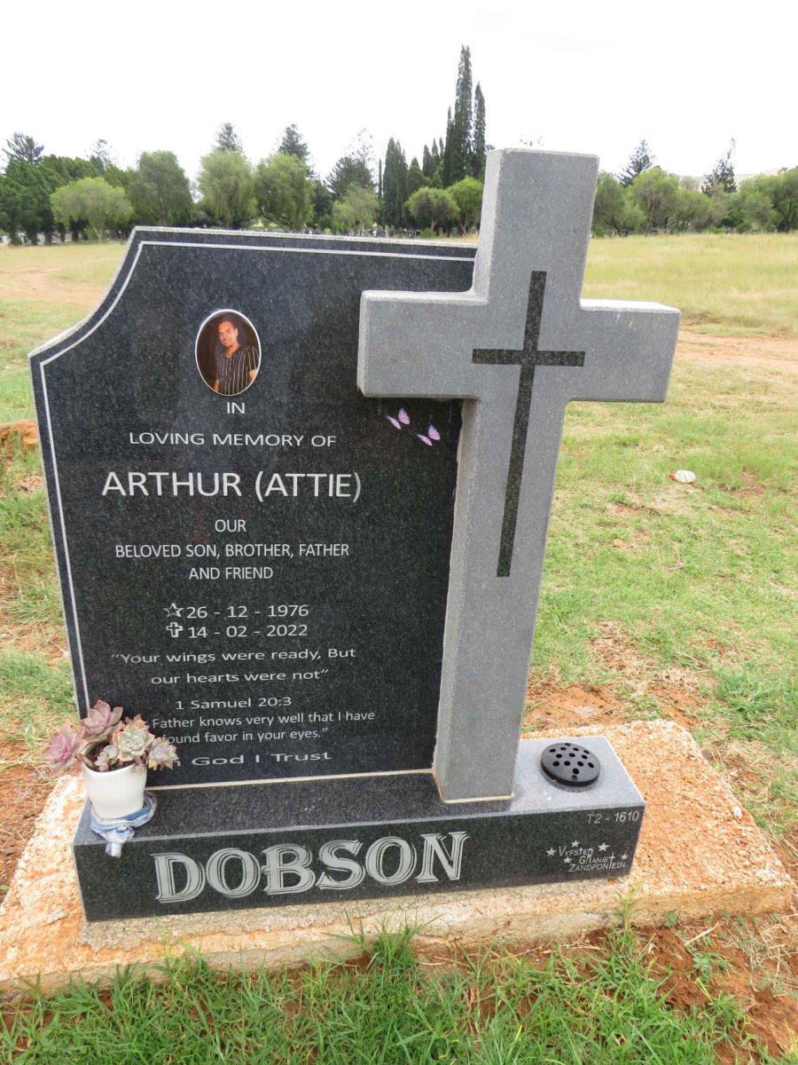 DOBSON Arthur 1976-2022