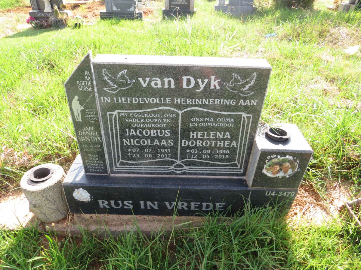 DYK Jacobus Nicolaas, van 1931-2017 & Helena Dorothea 1936-2018 :: VAN DYK Jan Daniel 1964-2020