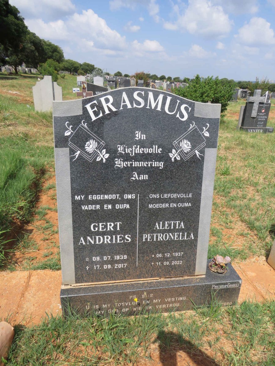 ERASMUS Gert Andries 1939-2017 & Aletta Petronella 1937-2022