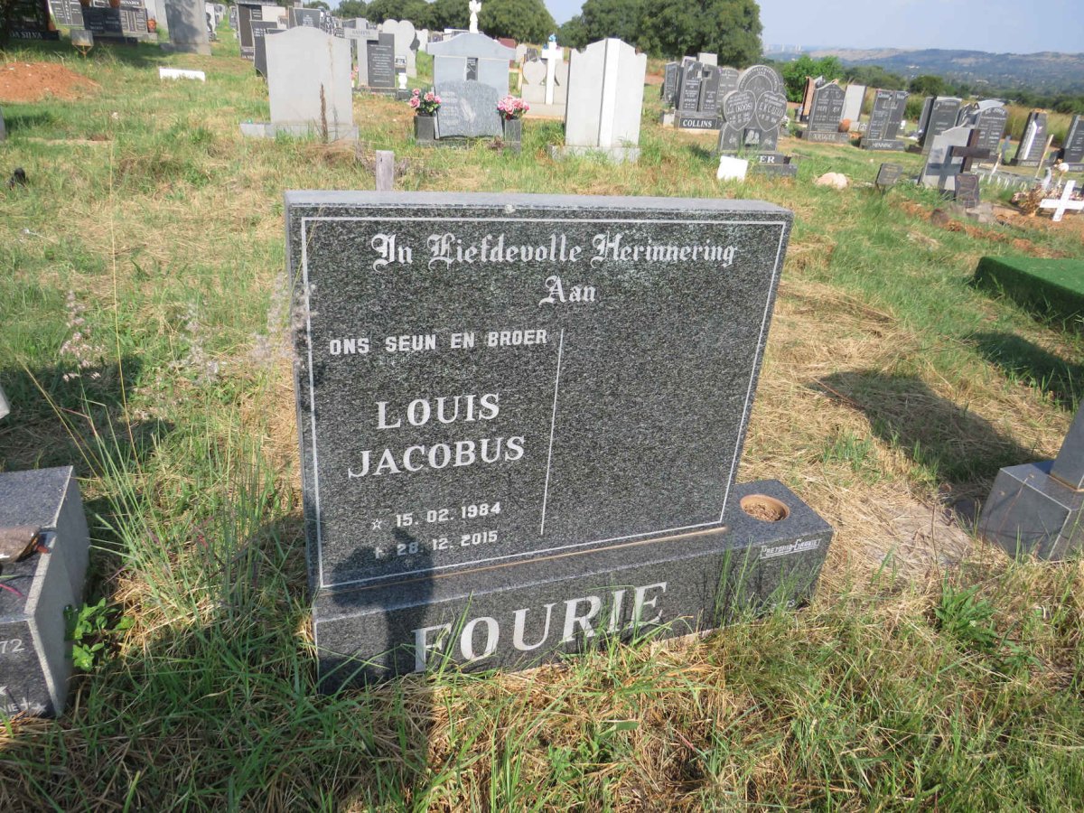 FOURIE Louis Jacobus 1984-2015