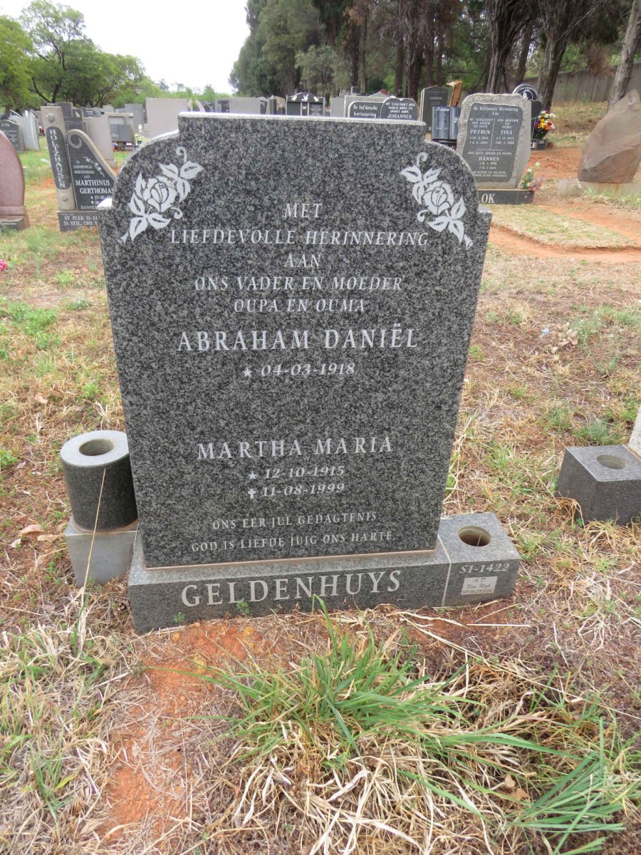 GELDENHUYS Abraham Daniel 1918- & Martha Maria 1915-1999