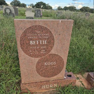 HURN Koos 1943- & Bettie 1947-2000