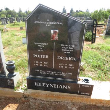 KLEYNHANS Pieter 1931-2022 & Driekie 1929-2020