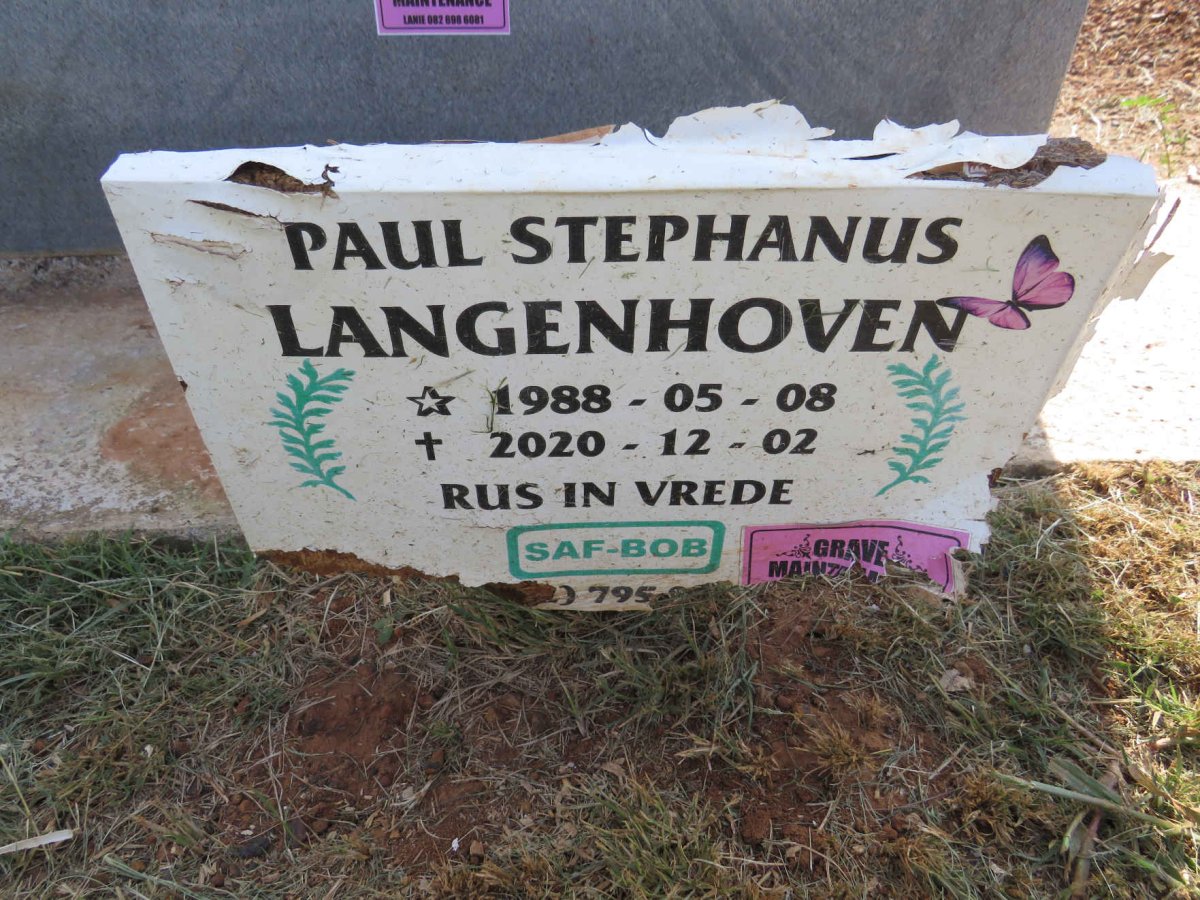 LANGENHOVEN Paul Stephanus 1988-2020