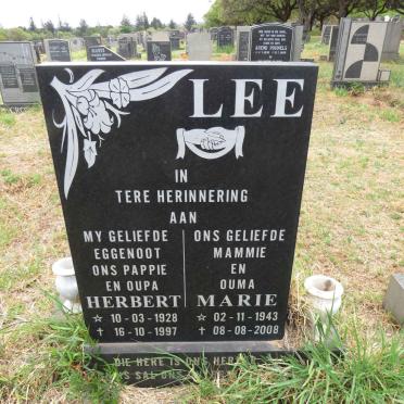 LEE Herbert 1928-1997 & Marie 1943-2008