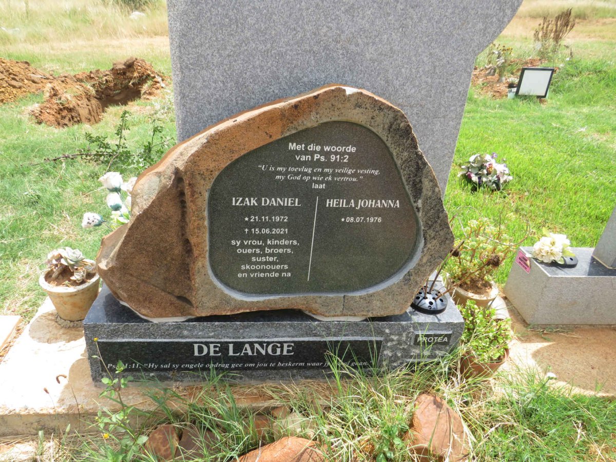 LANGE Izak Daniel, de 1972-2021 & Heila Johanna 1976- 
