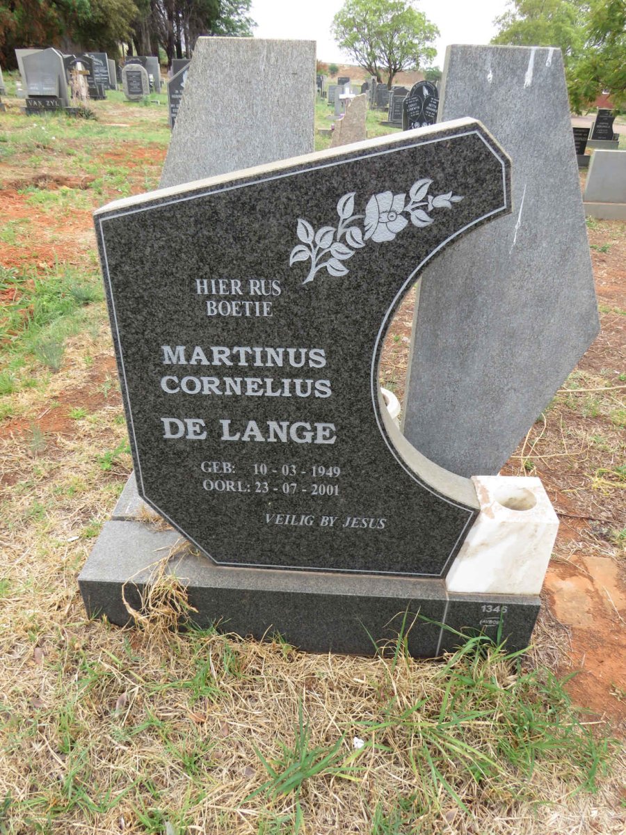 LANGE Martinus Cornelius, de 1949-2001