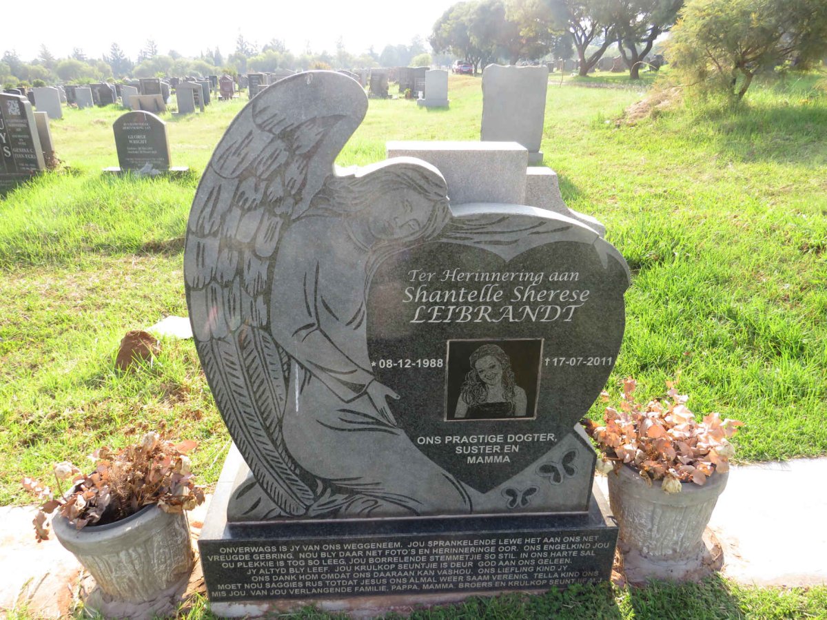LEIBRANDT Shantelle Sherese 1988-2011