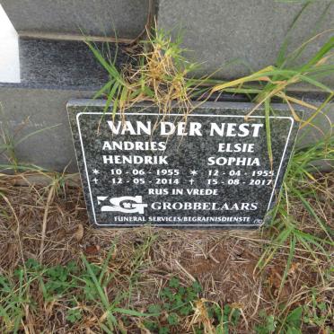 NEST Andries Hendrik, van der 1955-2014 & Elsie Sophia 1955-2017