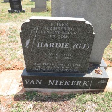 NIEKERK G.J., van 1964-1998