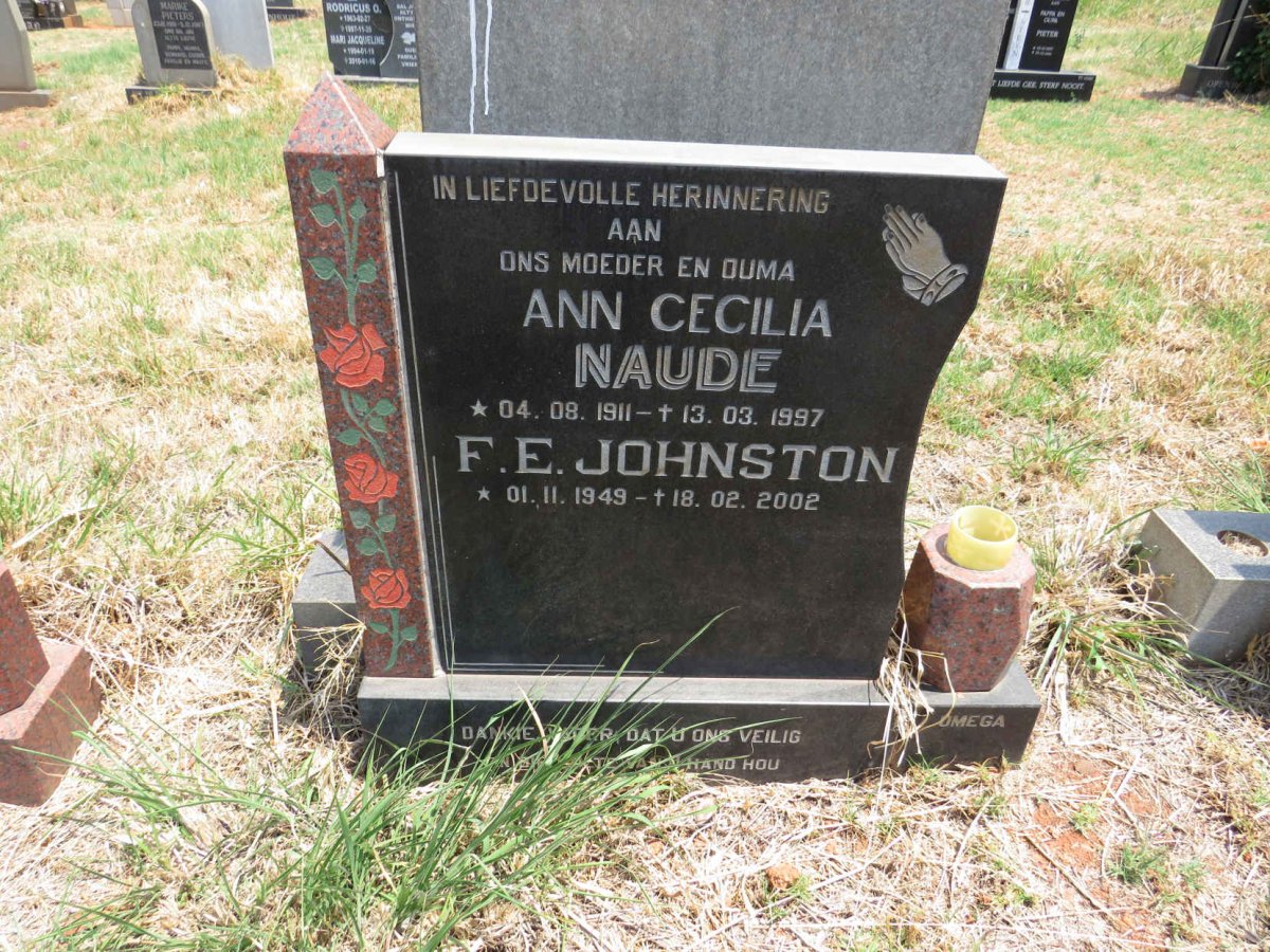 NAUDE Ann Cecilia 1911-1997 :: JOHNSTON F.E. 1949-2002