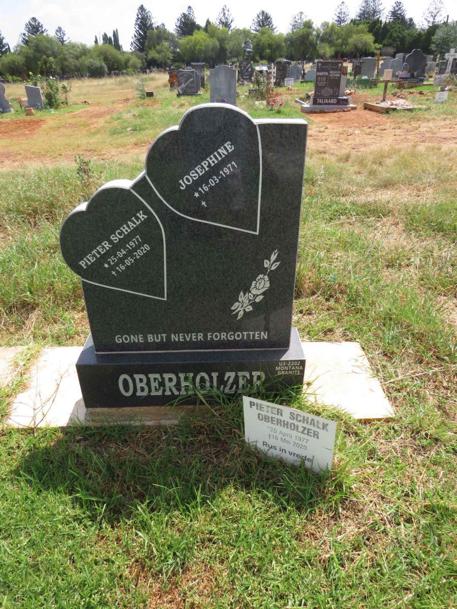 OBERHOLZER Pieter Schalk 1977-2020 & Josephine 1971- 
