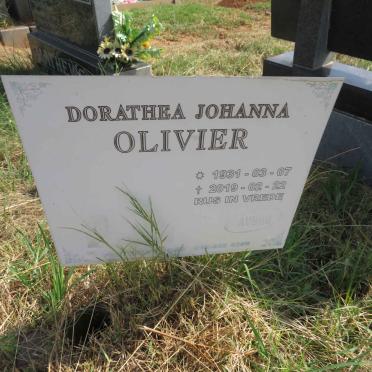 OLIVIER Dorathea Johanna 1931-2019