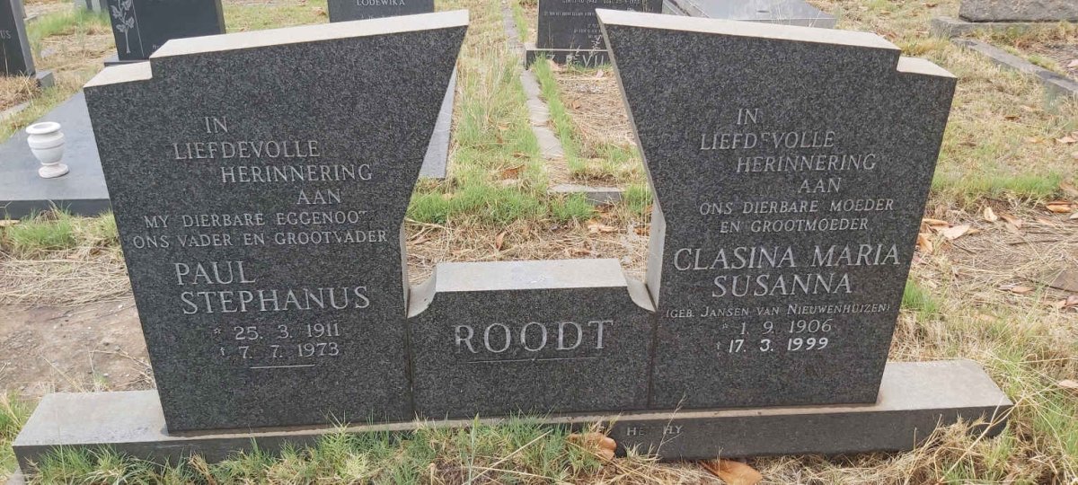 ROODT Paul Stephanus 1911-1973 & Clasina Maria Susanna JANSEN VAN NIEUWENHUIZEN 1906-1999
