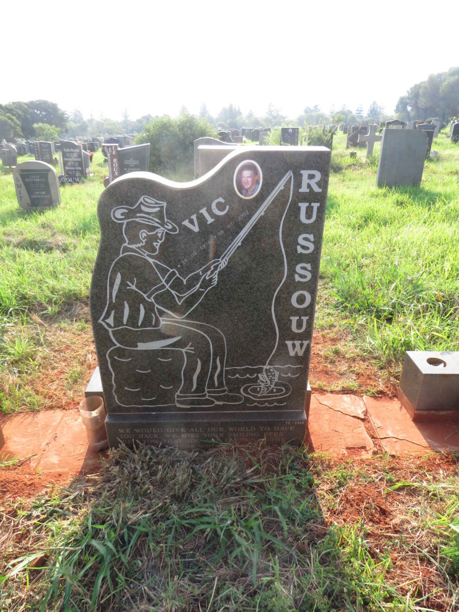 RUSSOUW Vic 1938-2002