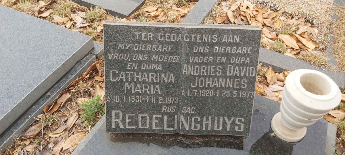 REDELINGHUYS Andries David Johannes 1920-1977 & Catharina Maria 1931-1973