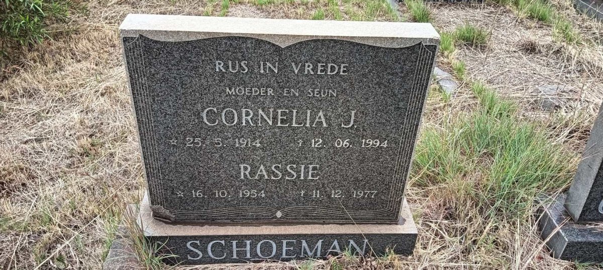 SCHOEMAN Cornelia J. 1914-1994 :: SCHOEMAN Rassie 1954-1977