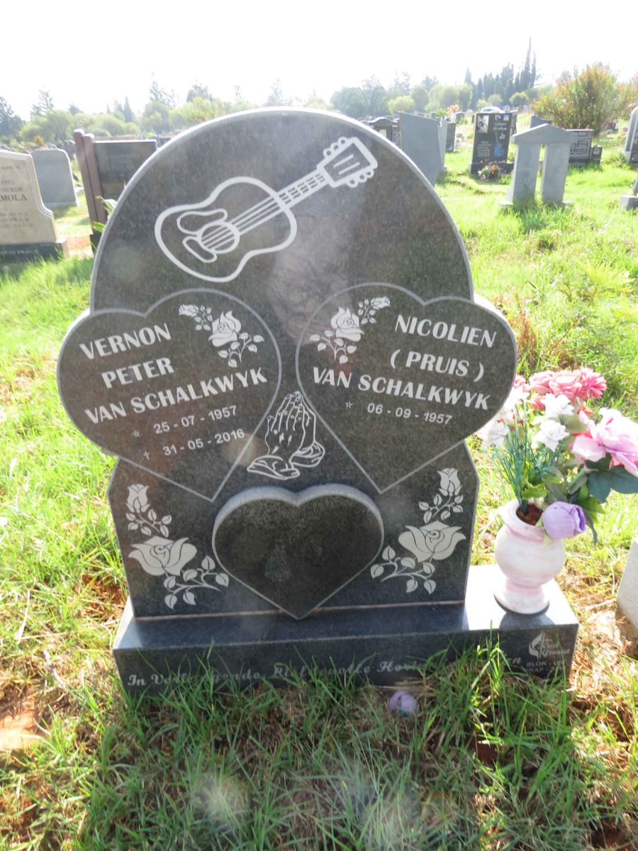 SCHALKWYK Vernon Peter, van 1957-2016 & Nicolien PRUIS 1957-