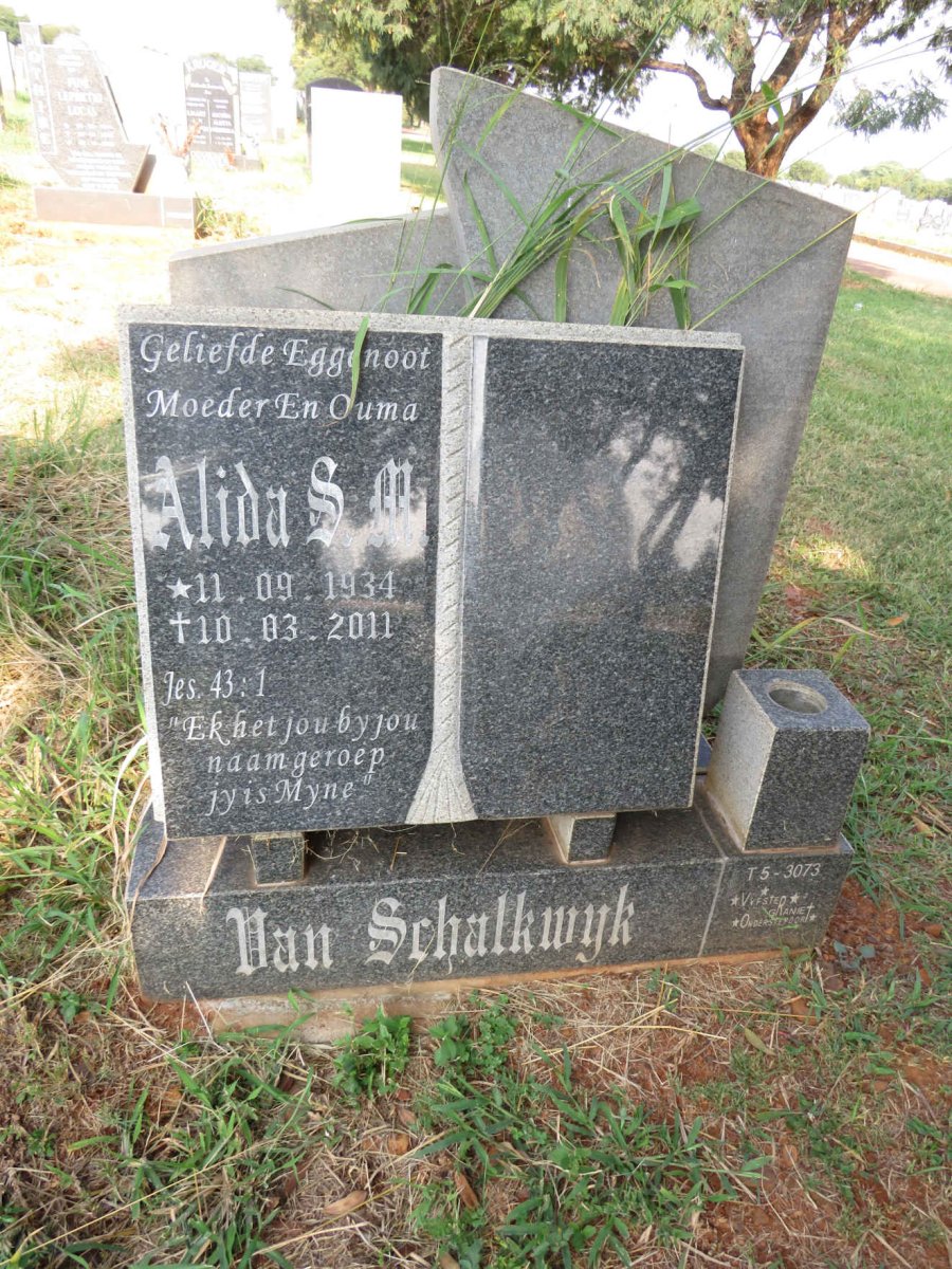 SCHALKWYK Alida S.M., van 1934-2011