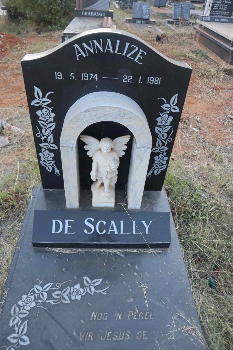 SCALLY Annalize, de 1974-1981