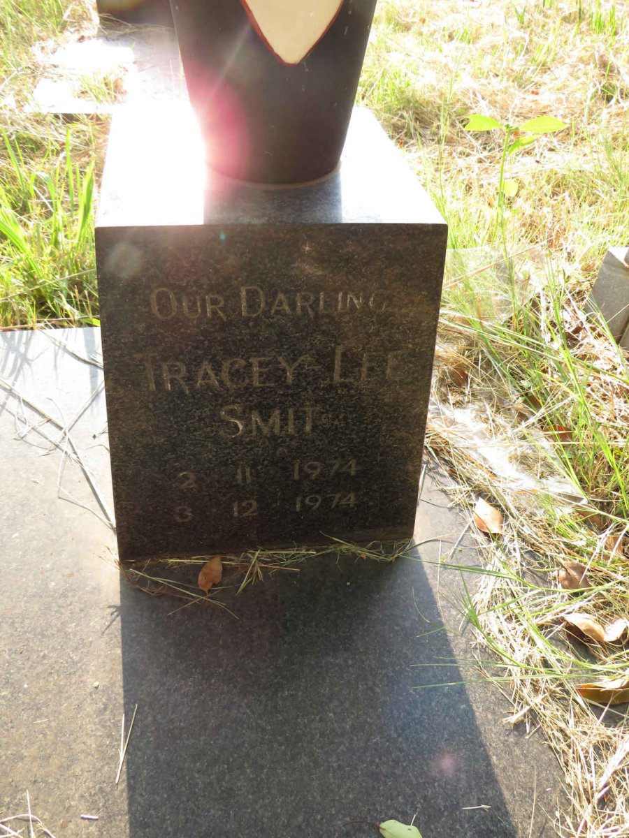 SMIT Tracey Lee 1974-1974