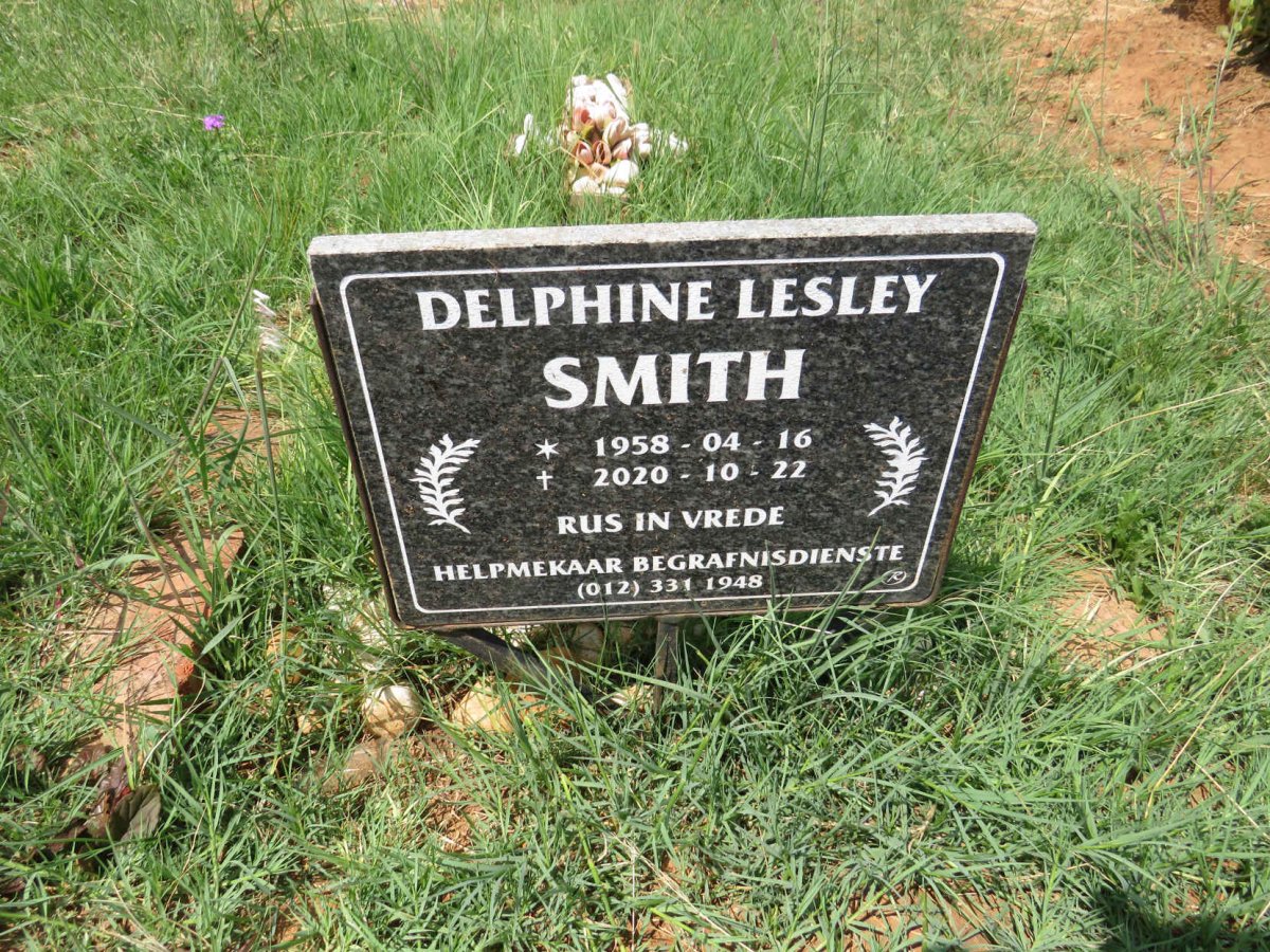 SMITH Delphine Lesley 1958-2020