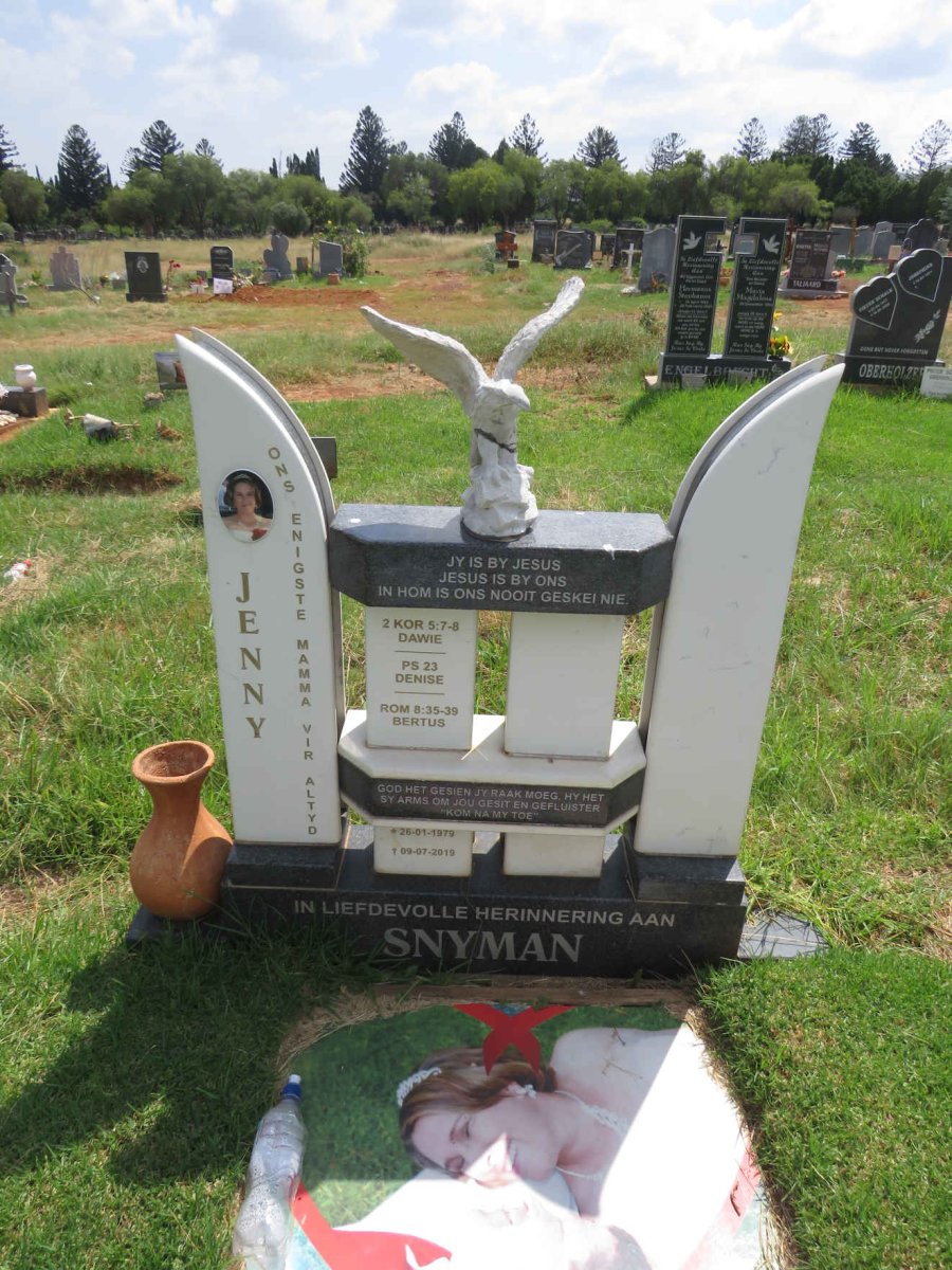 SNYMAN Jenny 1979-2019