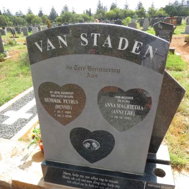 STADEN Hendrik Petrus, van  1951-2020 & Anna Magrietha 1955- 