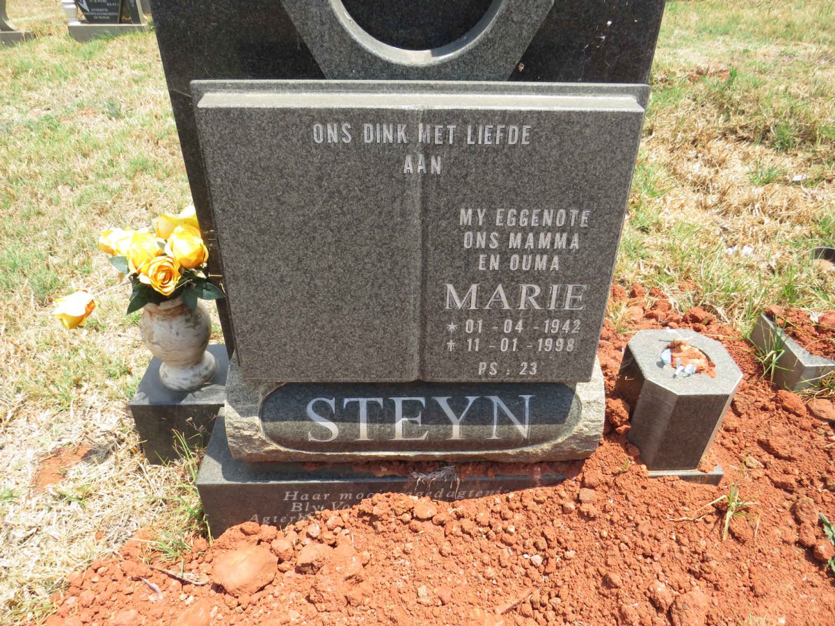 STEYN Marie 1942-1998