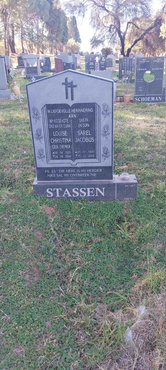 STASSEN Sarel Jacobus 1935-2016 &amp; Louise Christina DIENER 1931-2006
