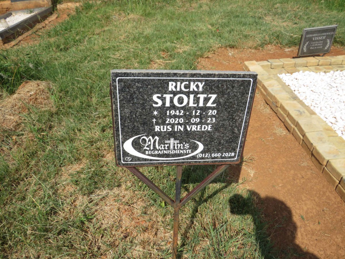 STOLTZ Ricky 1942-2020