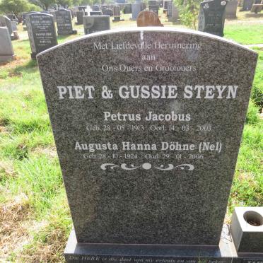 STEYN Petrus Jacobus 1913-2003 & Augusta Hanna Dohne NEL 1924-2006
