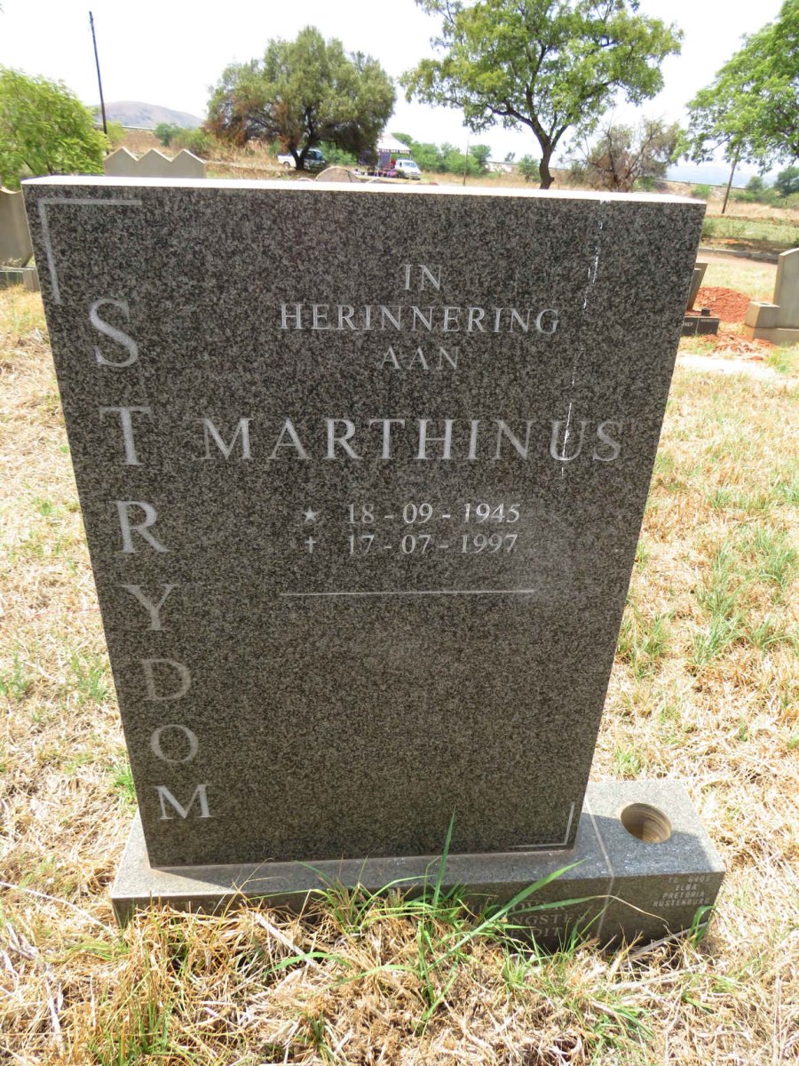STRYDOM Marthinus 1945-1997