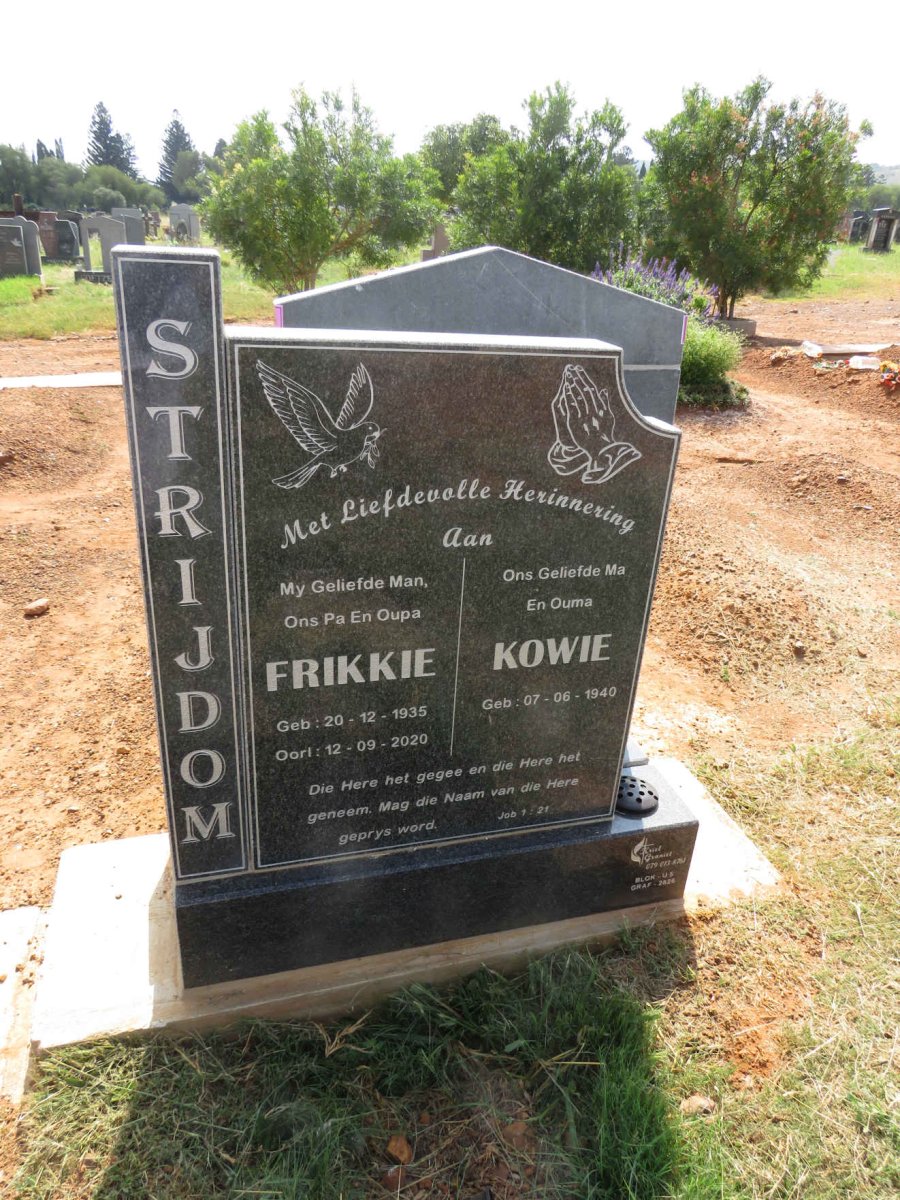 STRIJDOM Frikkie 1935-2020 & Kowie 1940- 