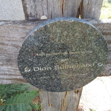 SUTHERLAND Dion 1950-2014