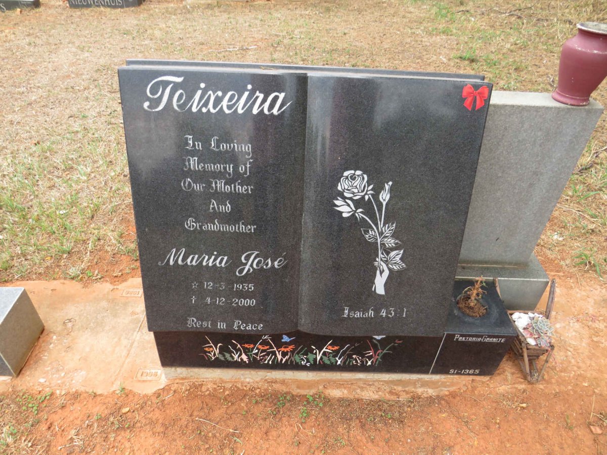 TEIXEIRA Maria Jose 1935-2000