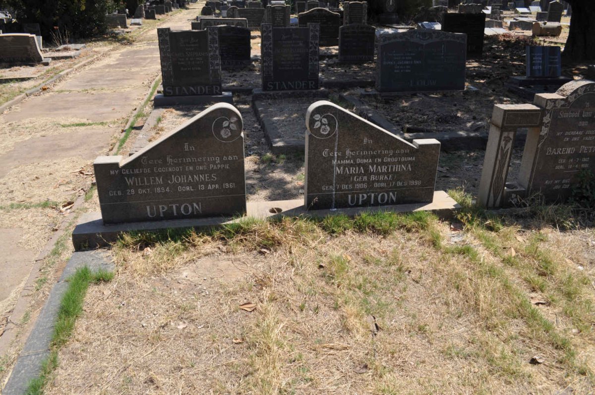 UPTON Willem Johannes 1894-1961 &amp; Maria Marthina BURKE 1906-1998