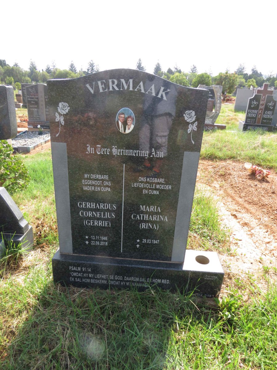 VERMAAK Gerhardus Cornelius 1946-2018 & Maria Catharina 1947-