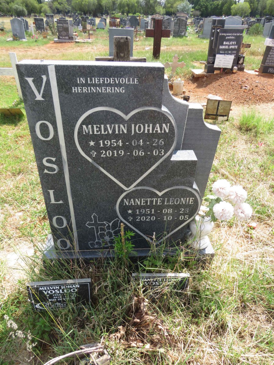 VOSLOO Melvin Johan 1954-2019 & Nanette Leonie 1951-2020