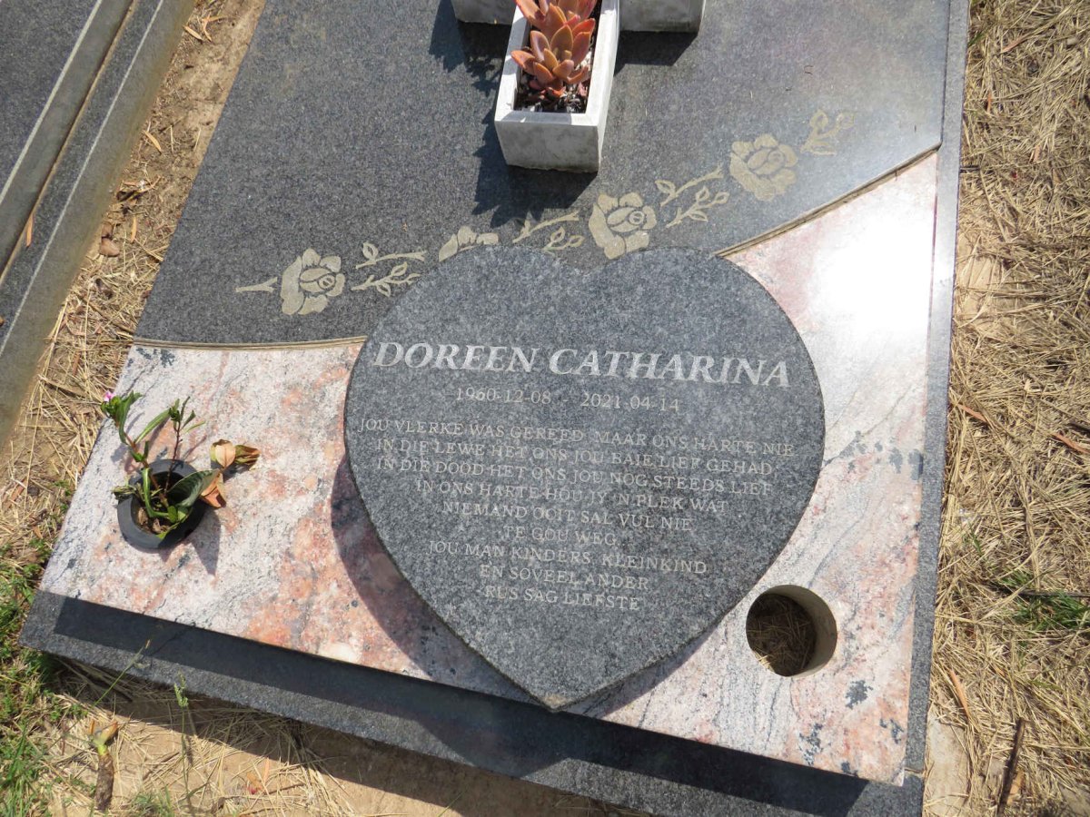 VIEIRA Doreen Catharina 1960-2021