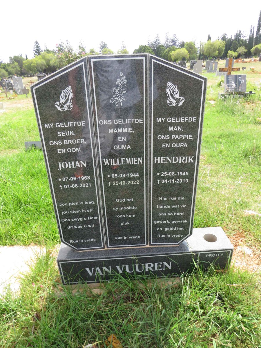 VUUREN Hendrik, van 1945-2019 & Willemien 1944-2022 :: VAN VUUREN Johan 1968-2021
