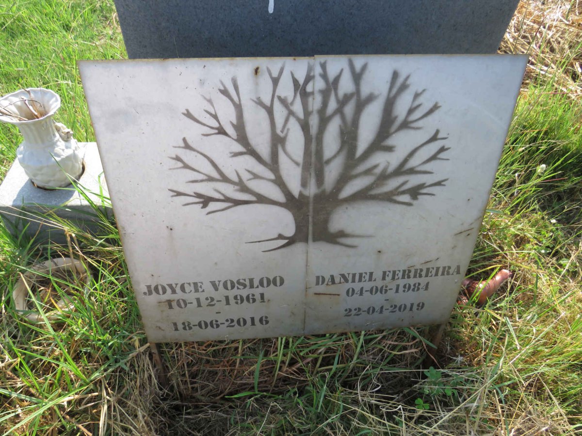 VOSLOO Joyce 1961-2016 :: FERREIRA Daniel 1984-2019