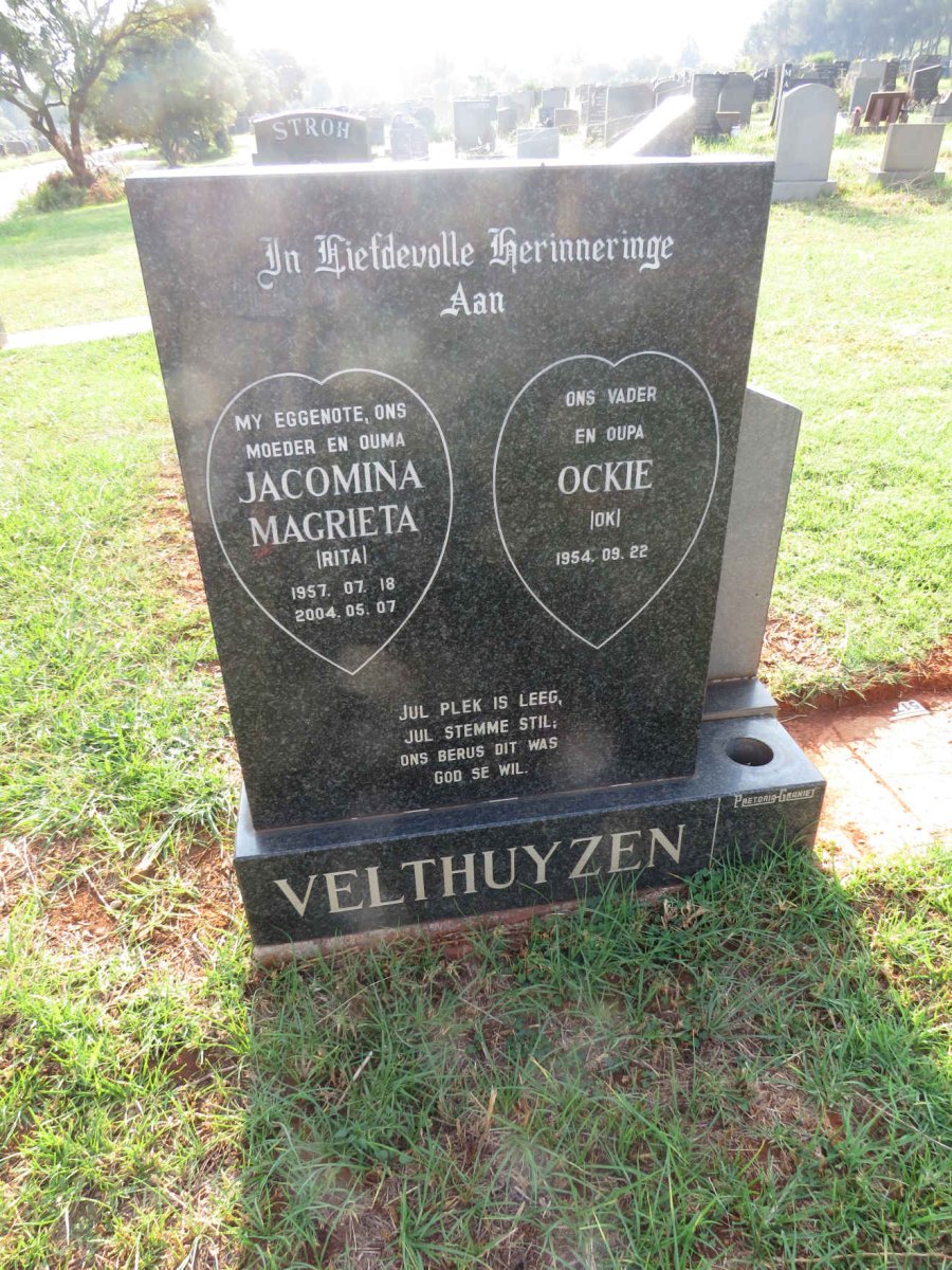 VELTHUYZEN Ockie 1954- & Jacomina Magrieta 1957-2004