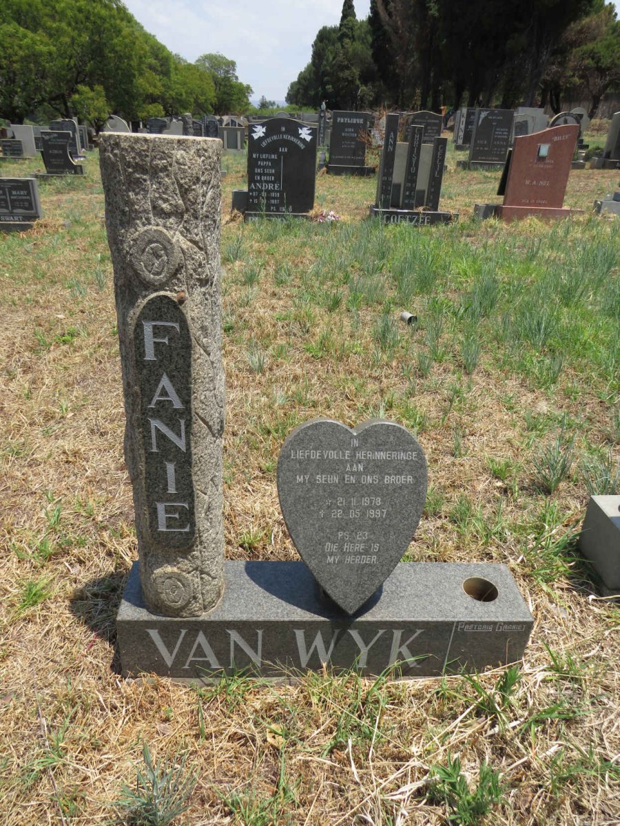 WYK Fanie, van 1978-1997