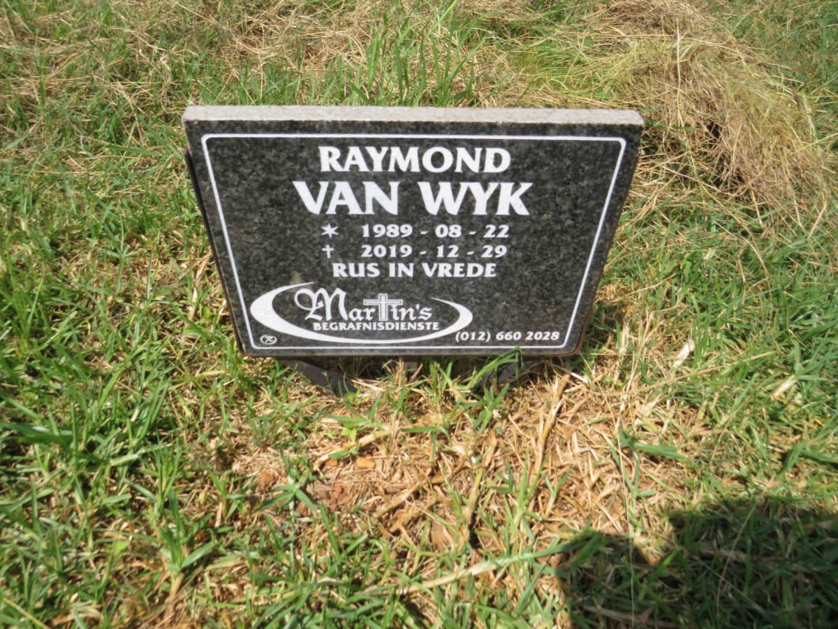 WYK Raymond, van 1989-2019