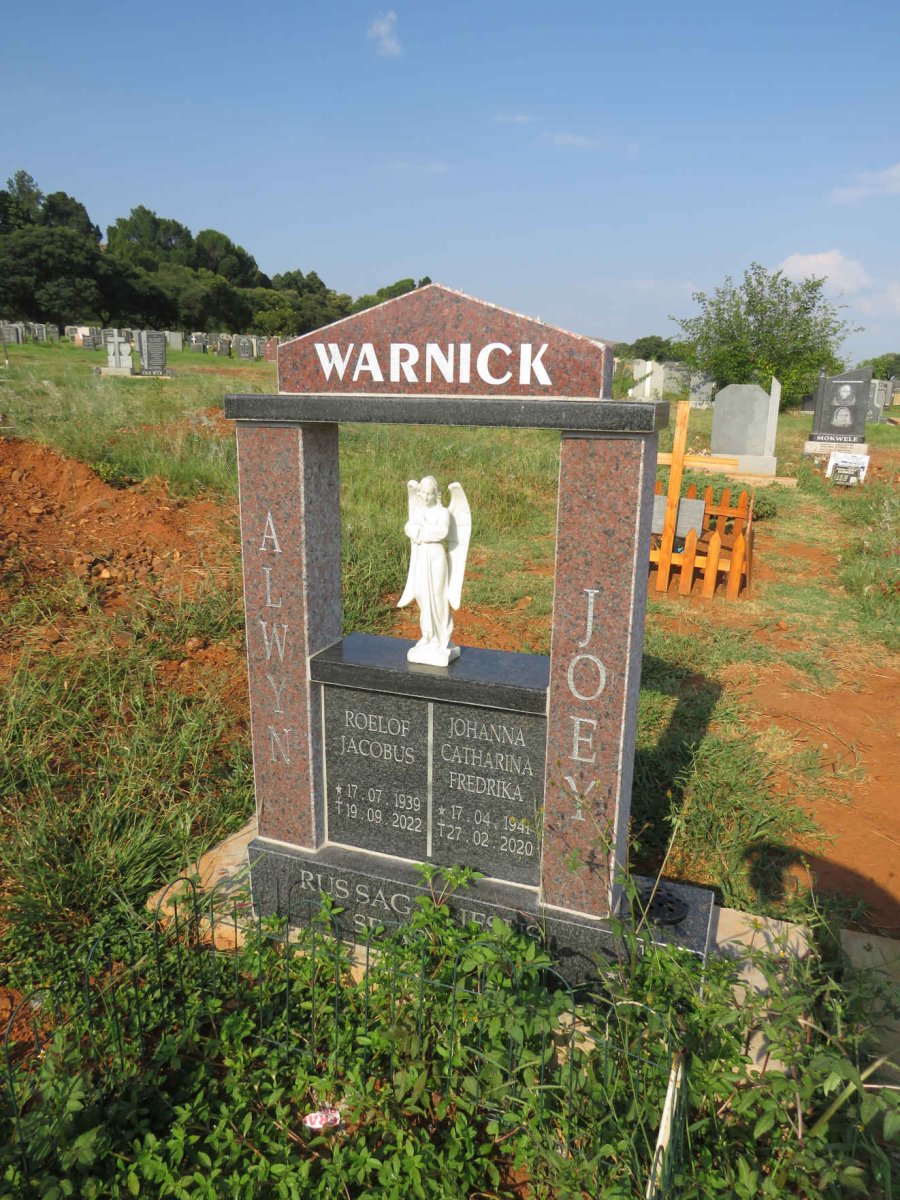 WARNICK Roelof Jacobus 1939-2022 & Johanna Catharina Fredrika 1941-2020