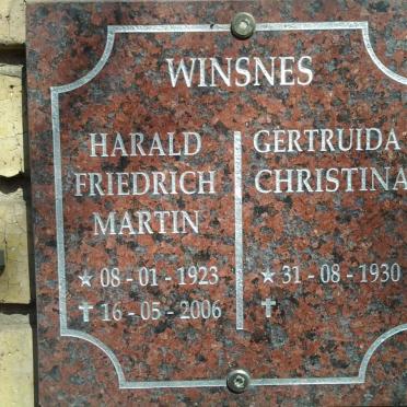 WINSNES Harald Friedrich Martin 1923-2006 &amp; Gertruida Christina 1930-