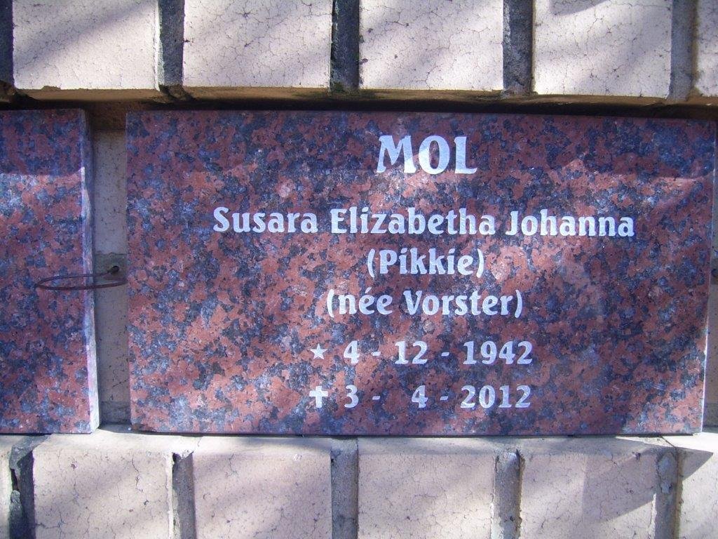 MOL Susara Elizabetha Johanna nee VORSTER 1942-2012
